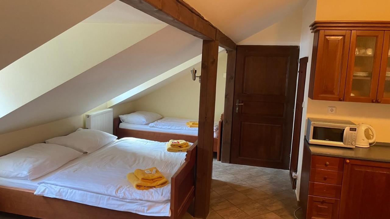 Pension Pod Radnicí Cesky Krumlov Exterior foto