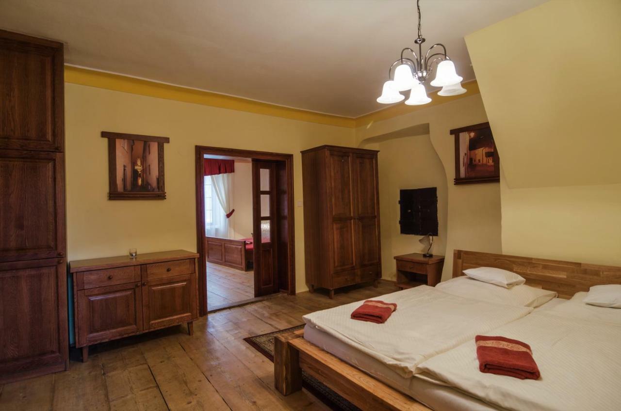 Pension Pod Radnicí Cesky Krumlov Exterior foto