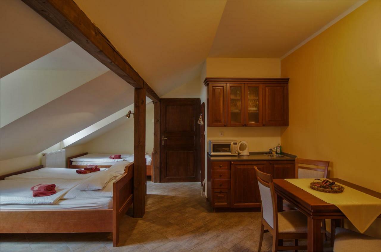 Pension Pod Radnicí Cesky Krumlov Exterior foto