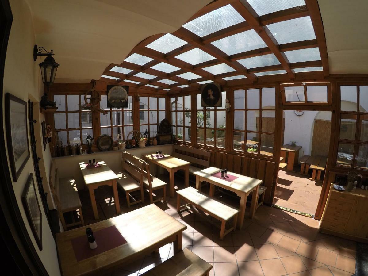 Pension Pod Radnicí Cesky Krumlov Exterior foto